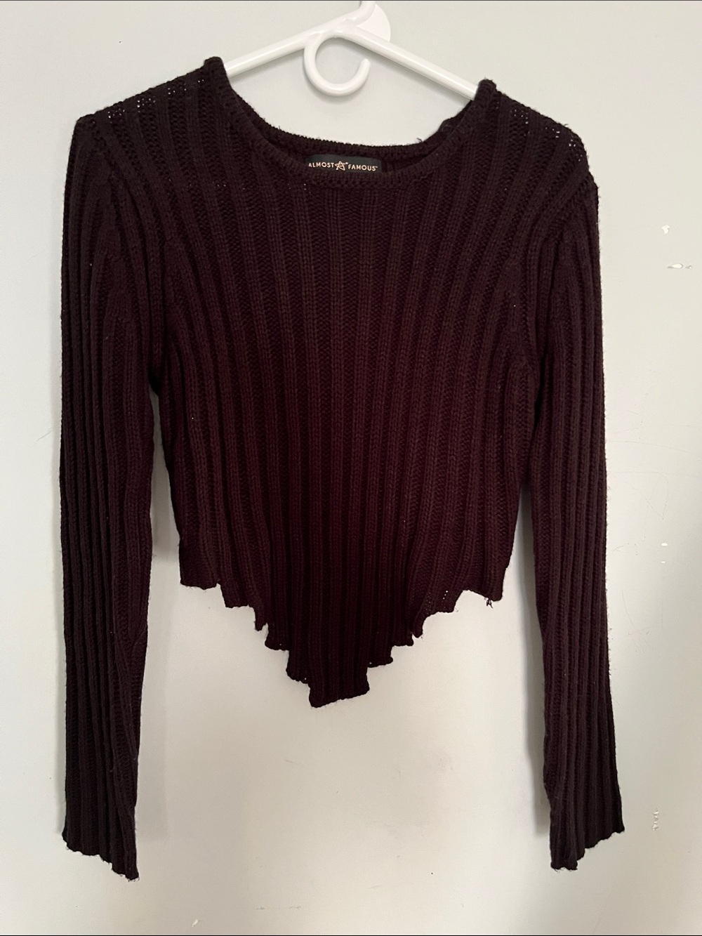 Almost Famous black Ribbed Point-Hem Long Sleeve Top